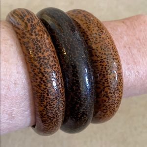 Set of 3 wood bangle bracelets